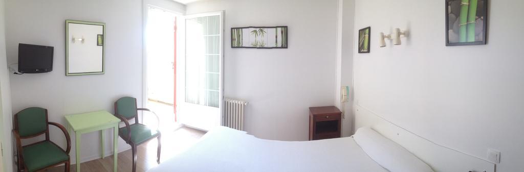 La Cote D'Argent Hotell Vieux-Boucau-les-Bains Rum bild