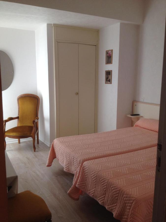 La Cote D'Argent Hotell Vieux-Boucau-les-Bains Rum bild